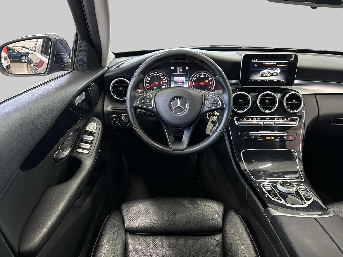 Mercedes-Benz C vaihtoauto