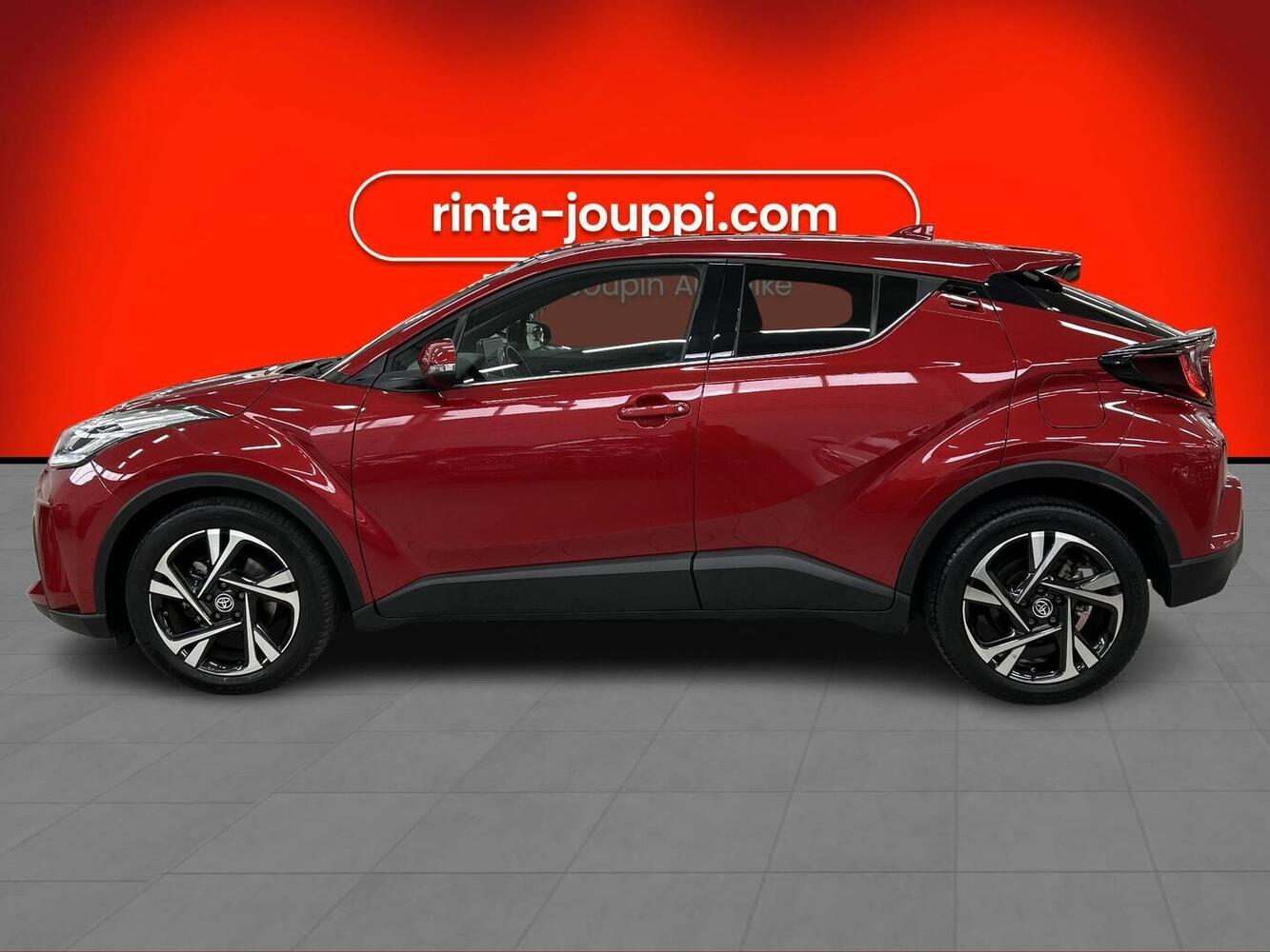 Toyota C-HR vaihtoauto