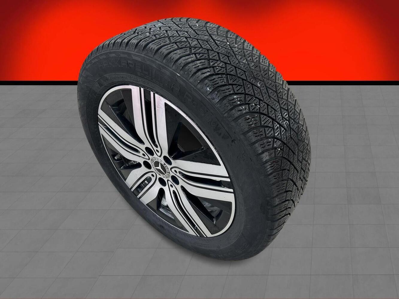 Mercedes-Benz EQB vaihtoauto