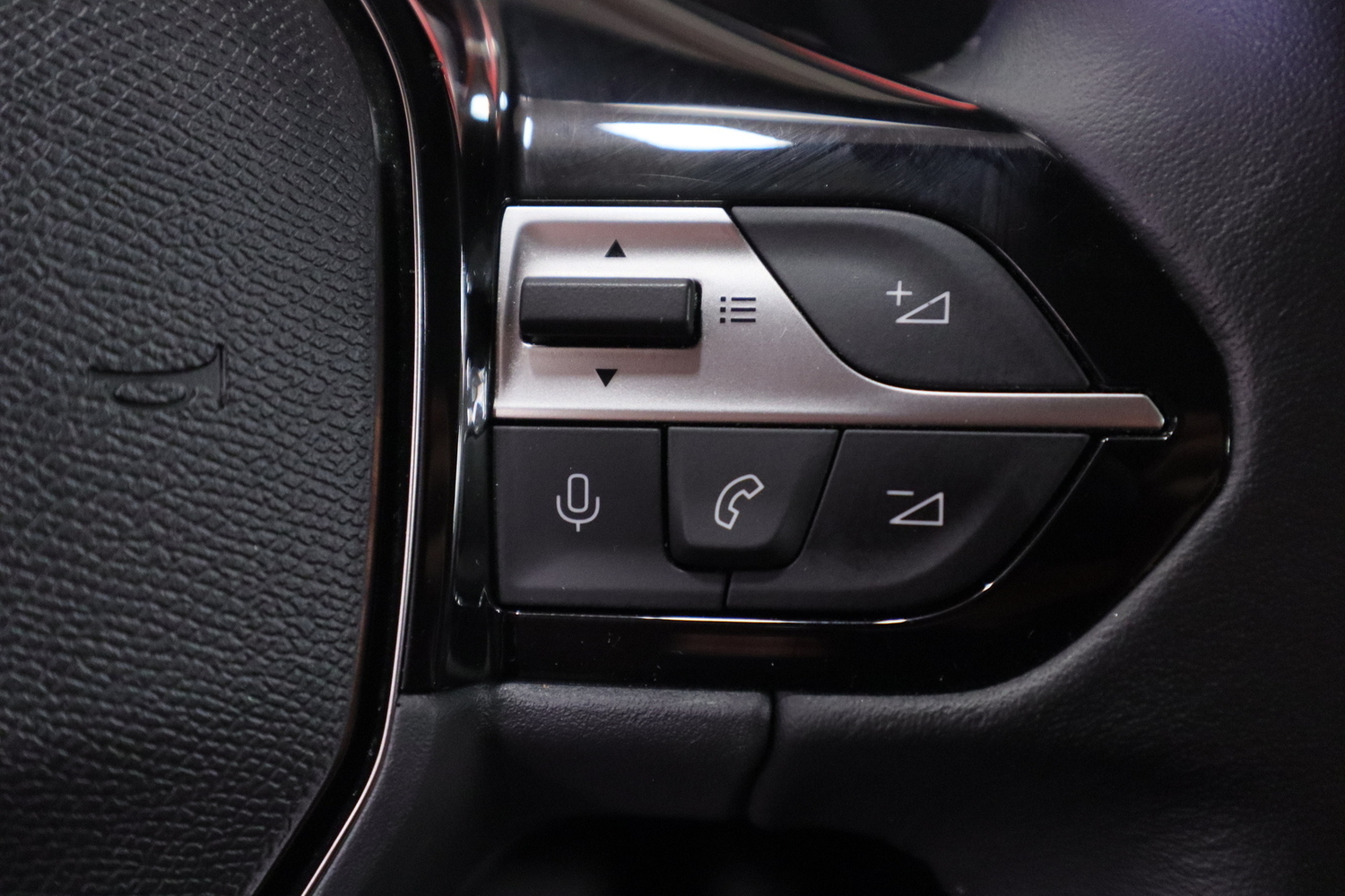 Peugeot 308 vaihtoauto