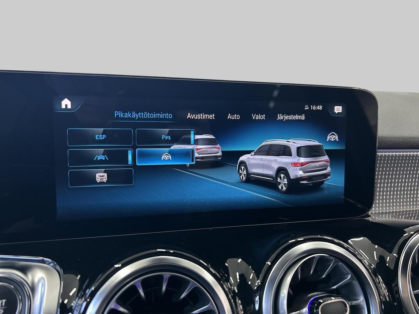 Mercedes-Benz EQB vaihtoauto
