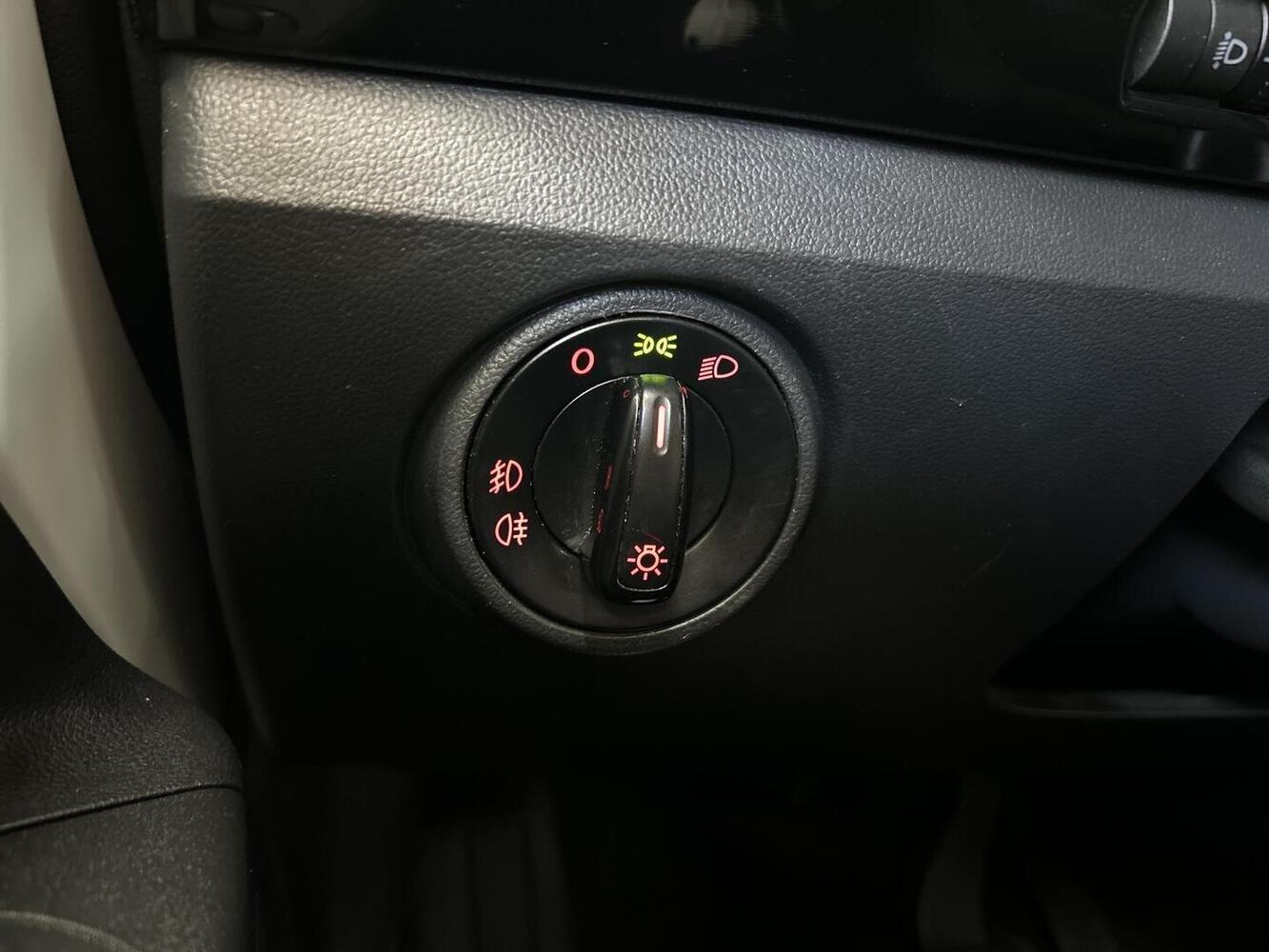 Volkswagen up! vaihtoauto