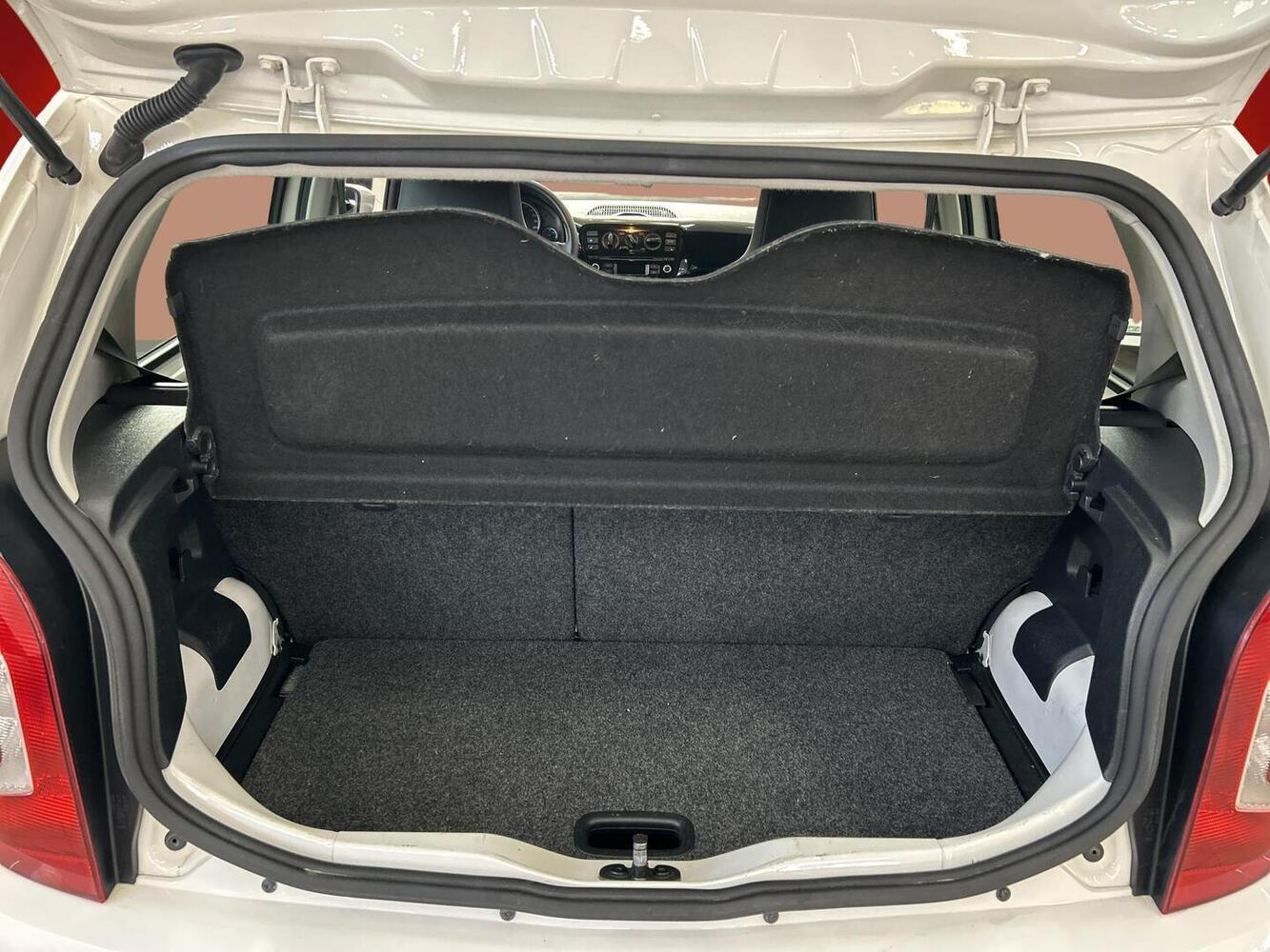 Volkswagen up! vaihtoauto