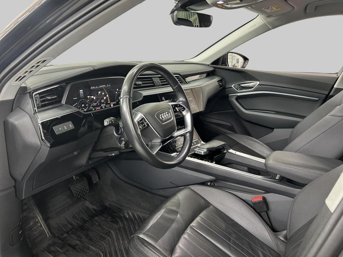 Audi e-tron vaihtoauto