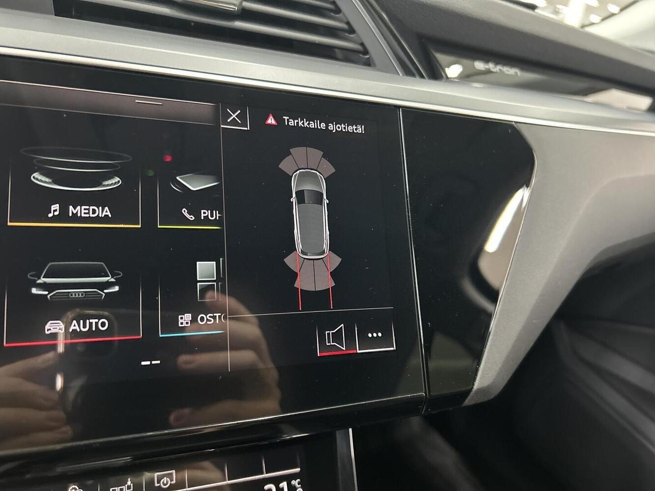 Audi e-tron vaihtoauto