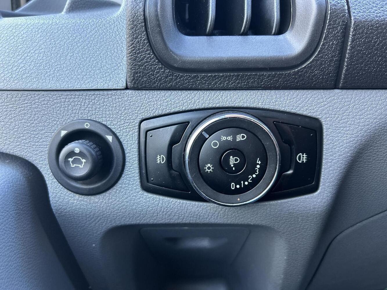 Ford Transit vaihtoauto
