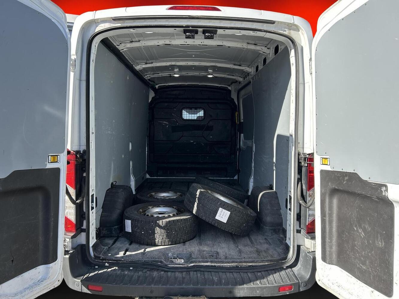 Ford Transit vaihtoauto