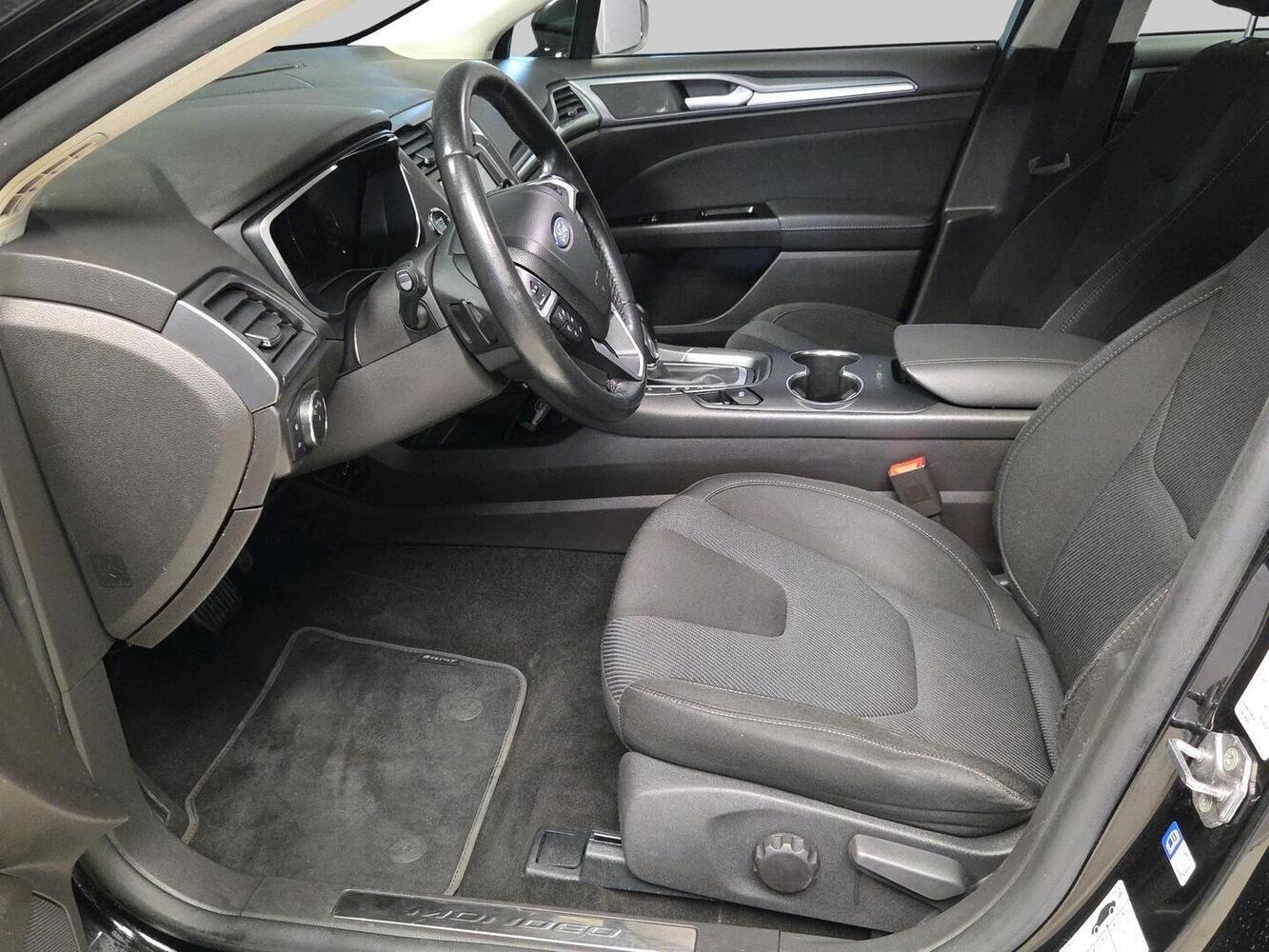 Ford Mondeo vaihtoauto