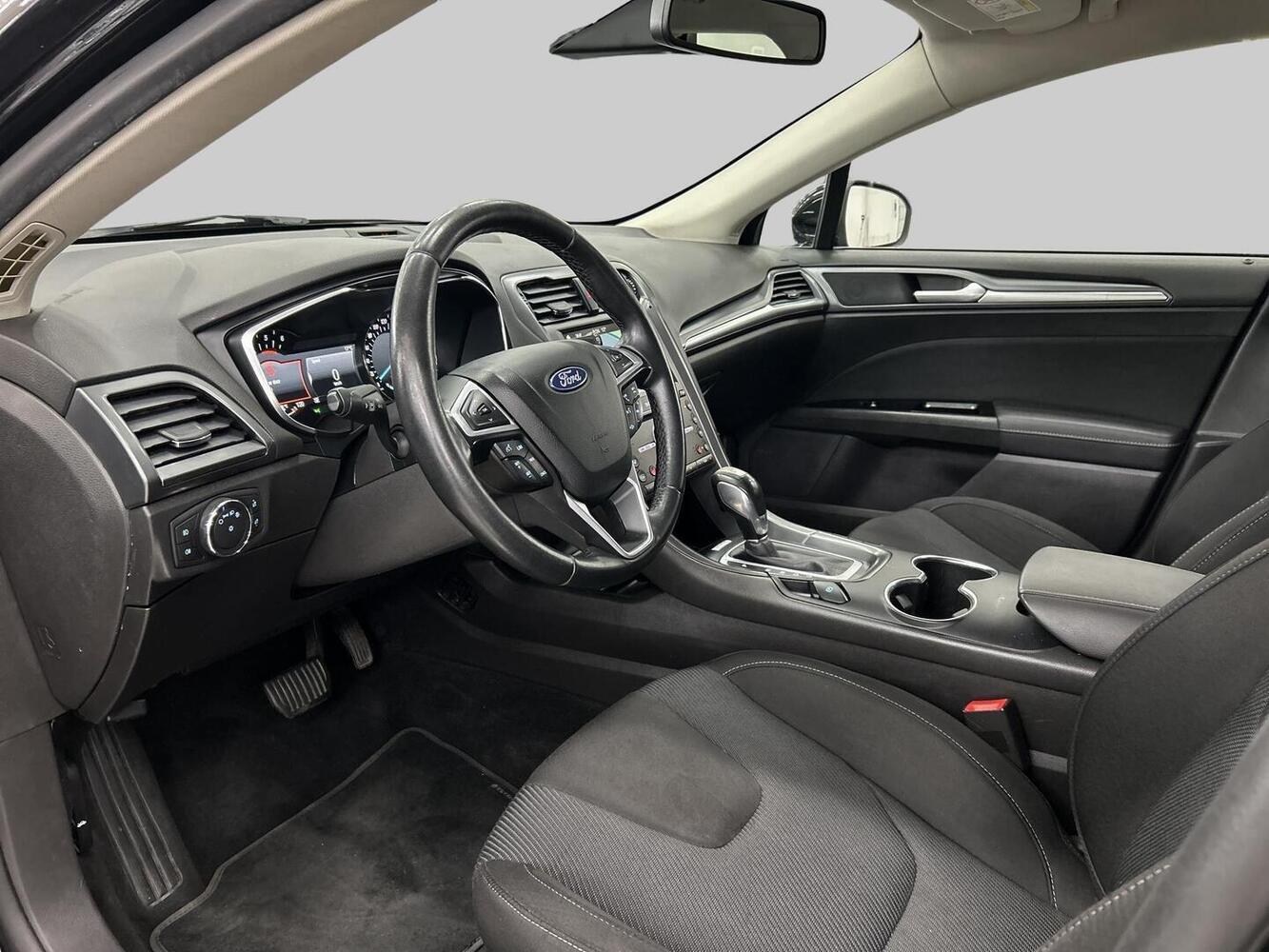 Ford Mondeo vaihtoauto