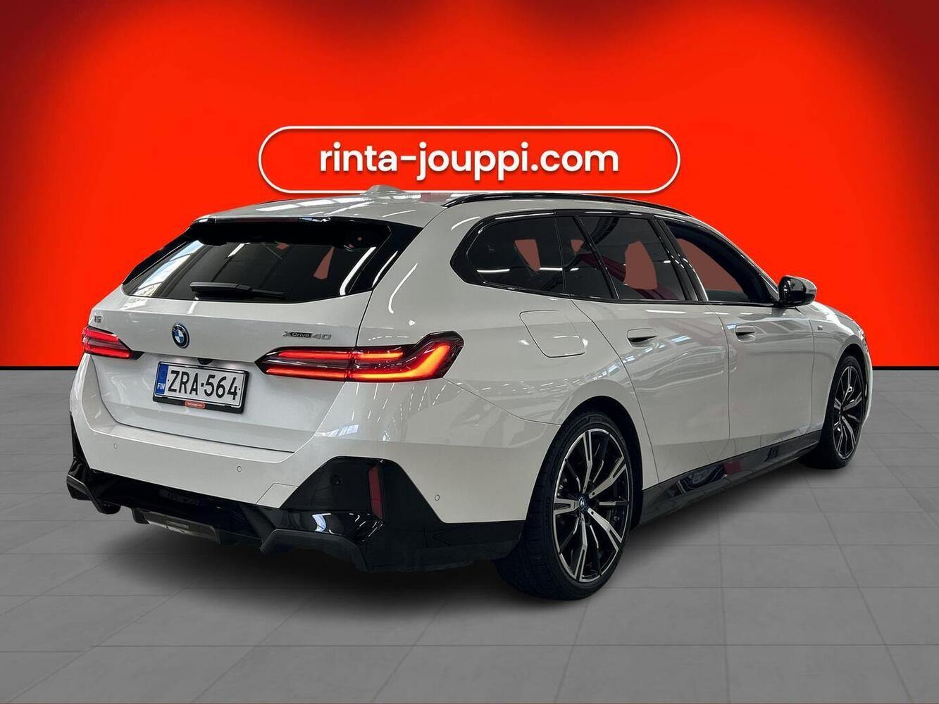 BMW i5 vaihtoauto