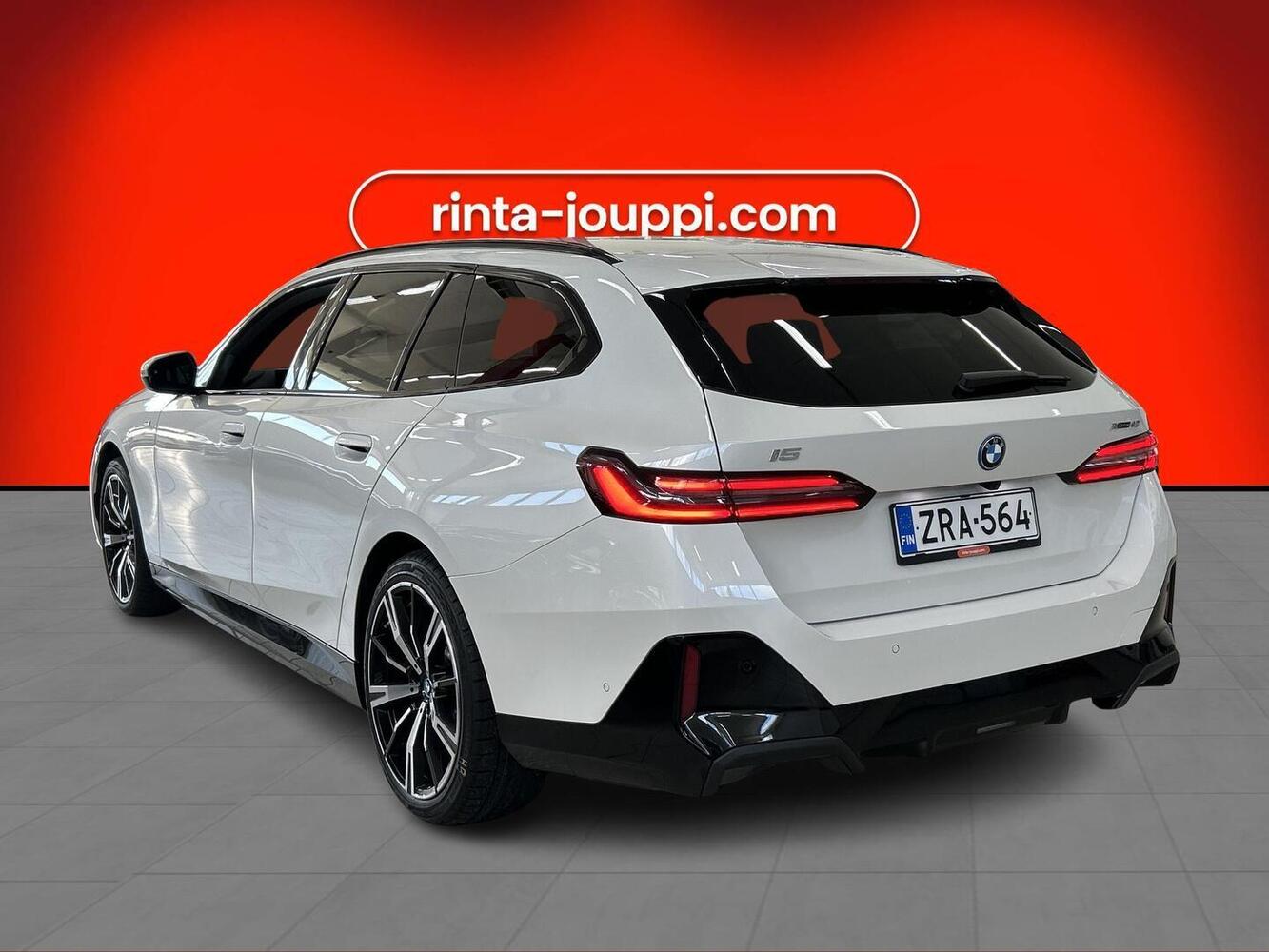 BMW i5 vaihtoauto
