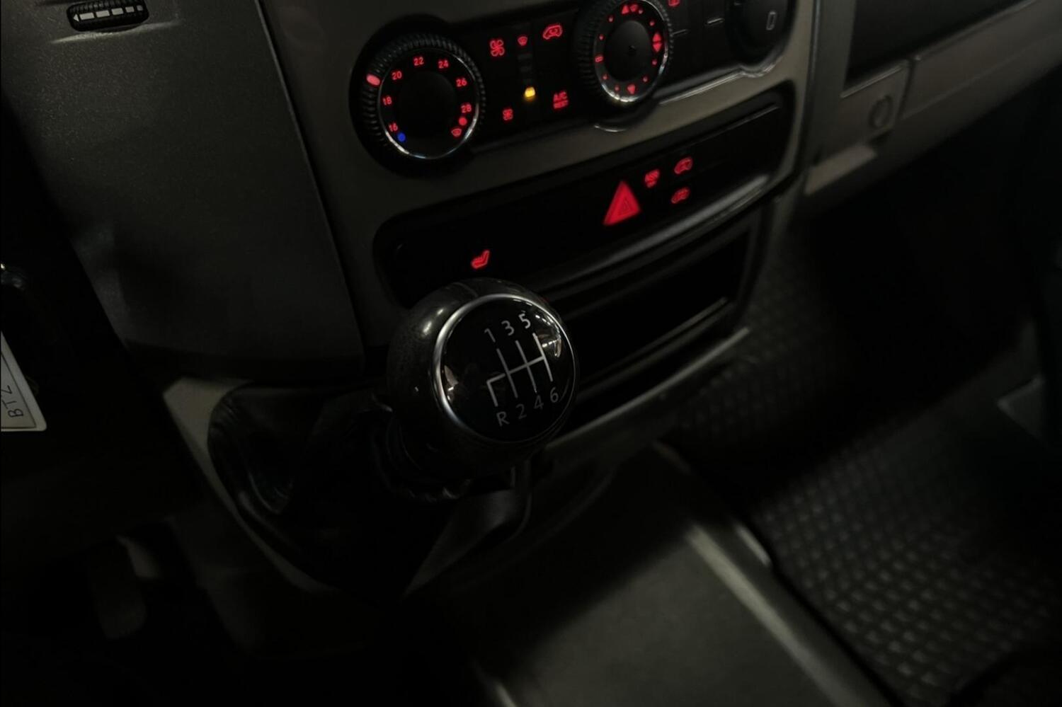 Volkswagen Crafter vaihtoauto