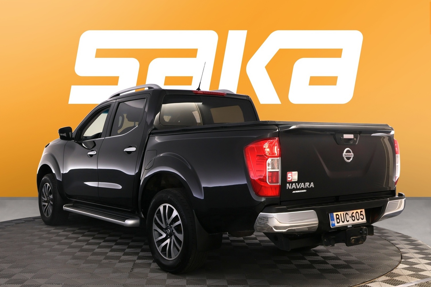Nissan Navara vaihtoauto
