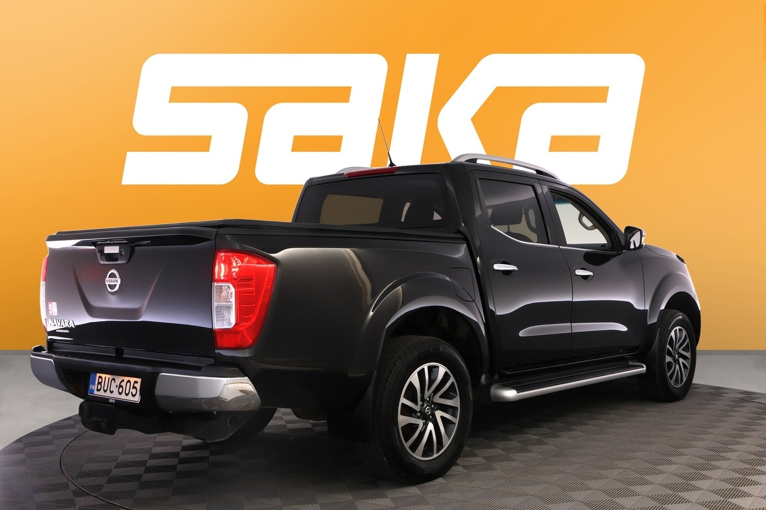 Nissan Navara vaihtoauto