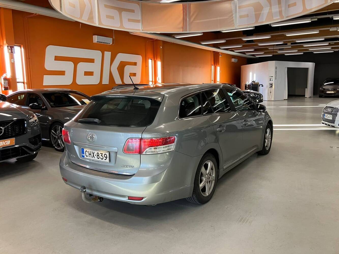 Toyota Avensis vaihtoauto