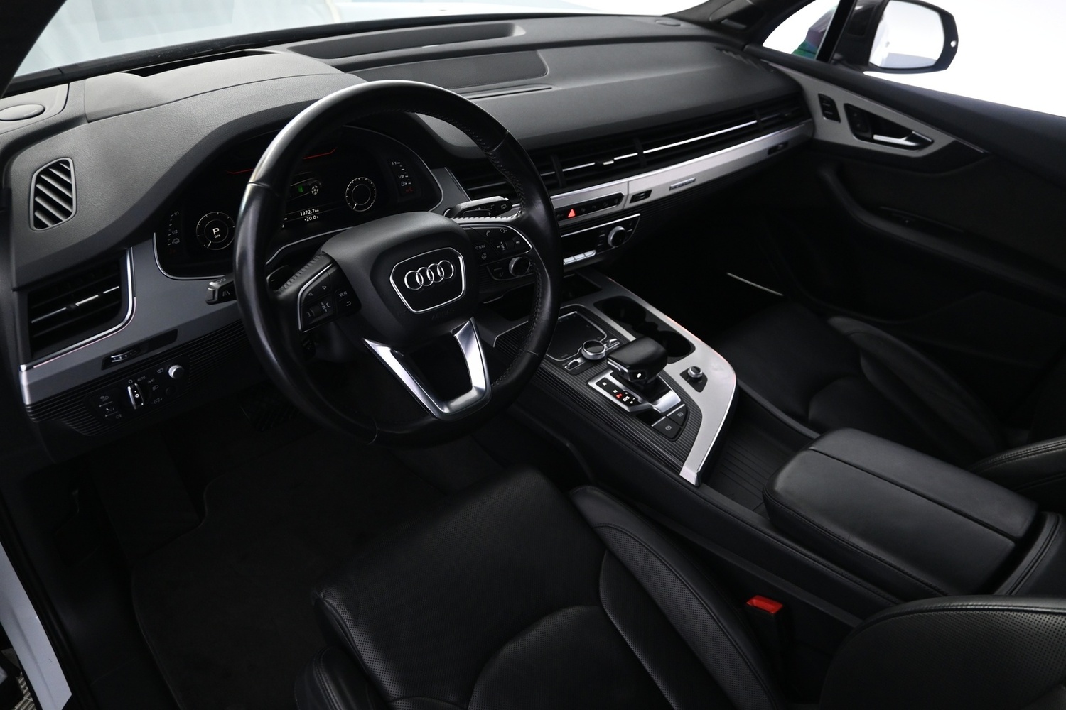 Audi Q7 vaihtoauto