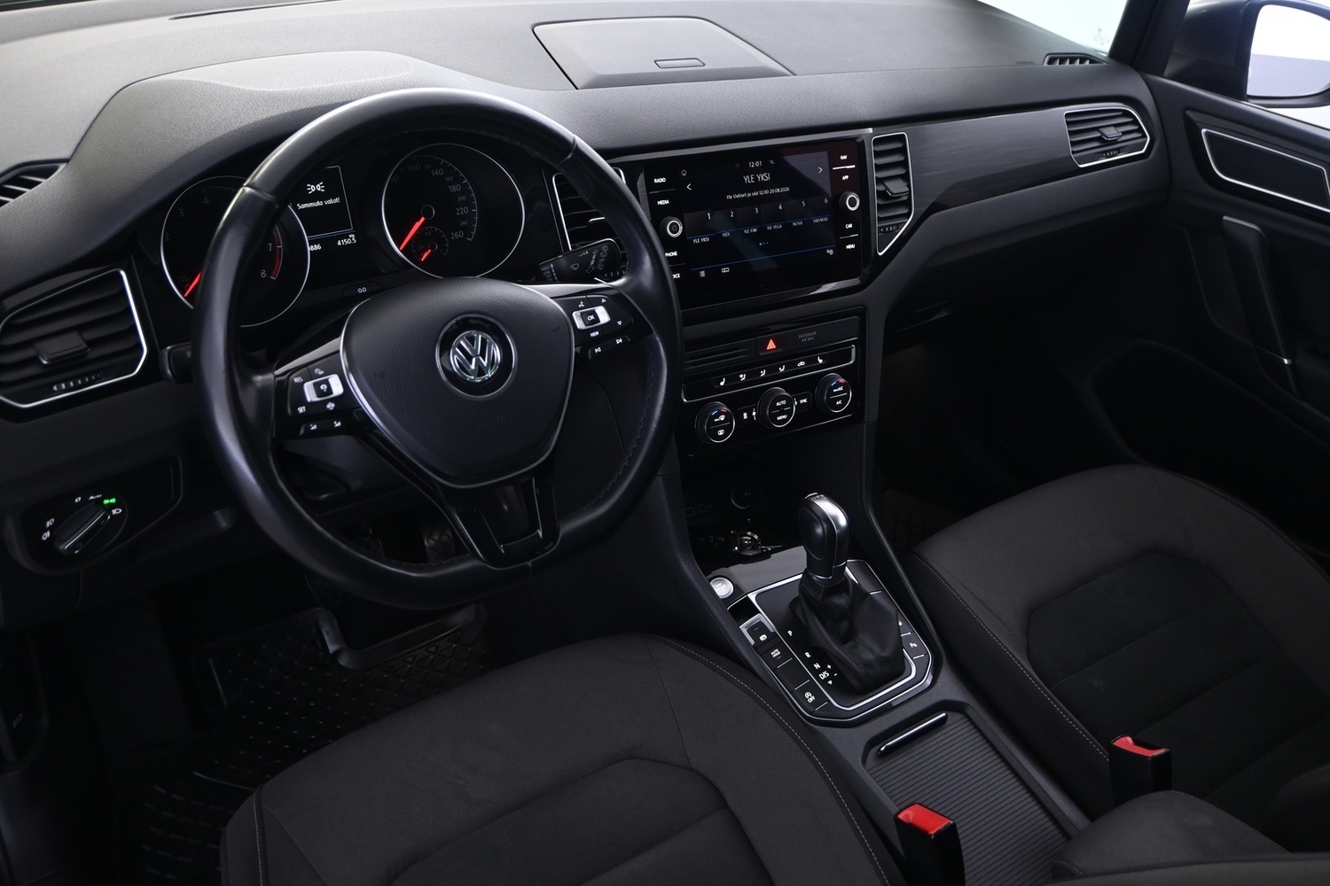 Volkswagen Golf Sportsvan vaihtoauto