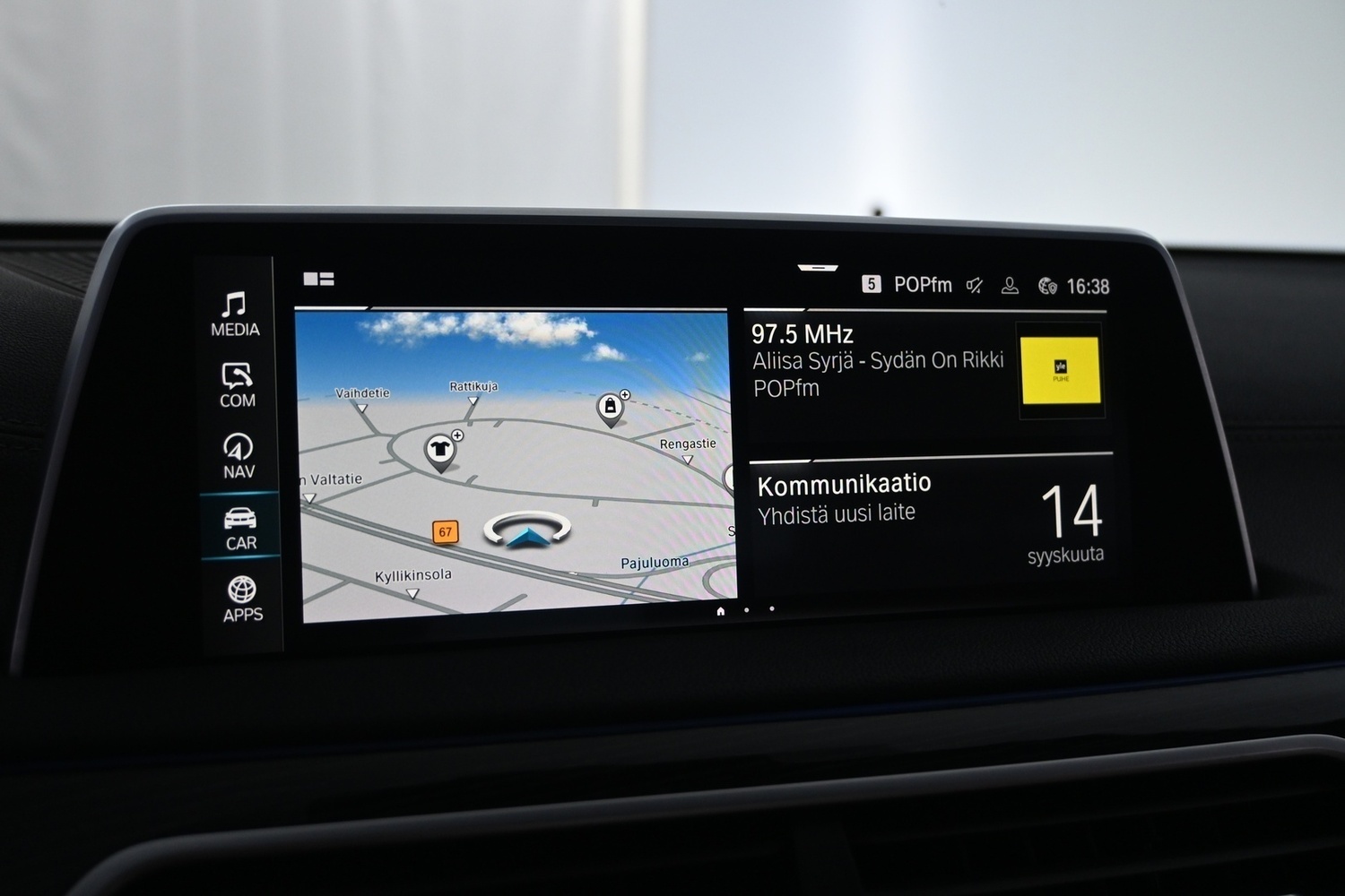 BMW 745 vaihtoauto