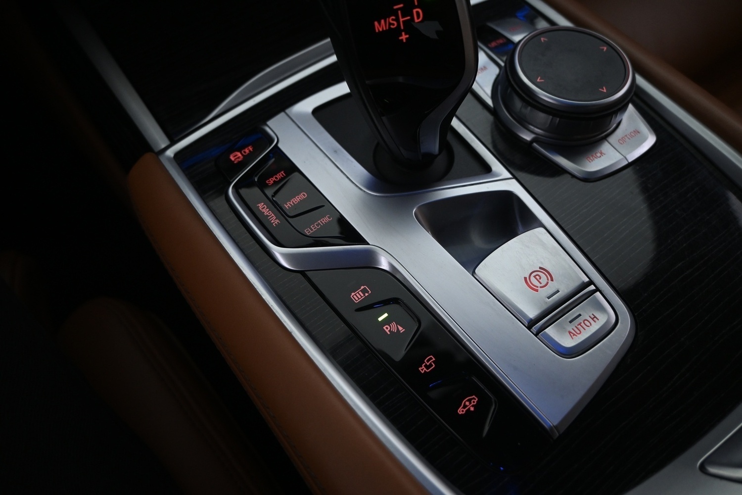 BMW 745 vaihtoauto