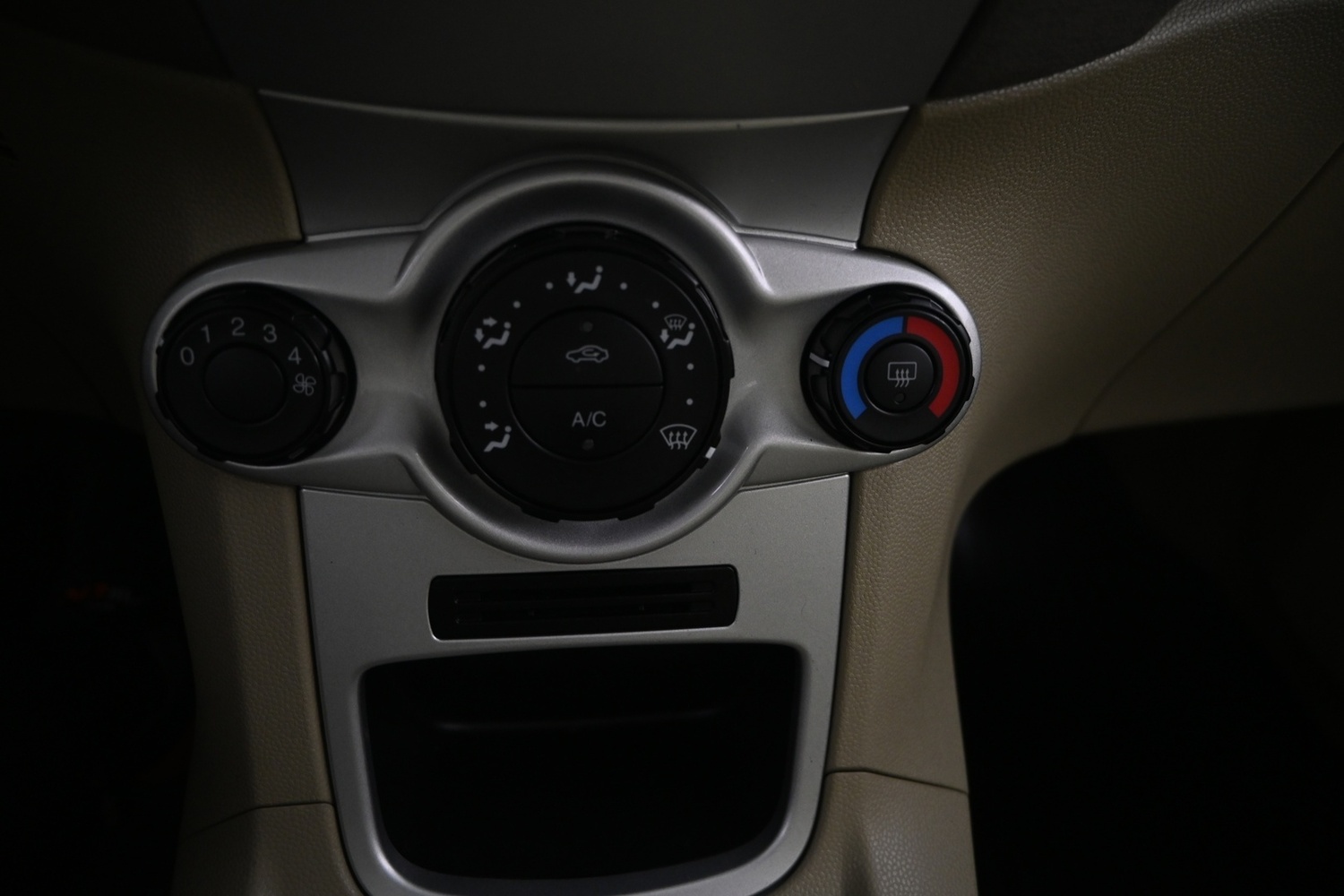 Ford Fiesta vaihtoauto