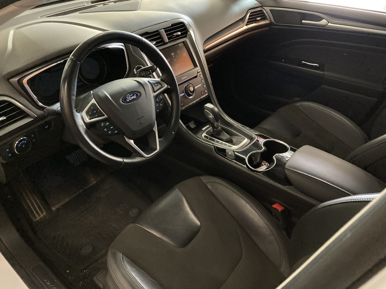 Ford Mondeo vaihtoauto
