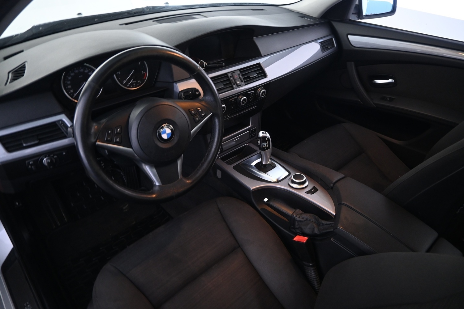 BMW 520 vaihtoauto