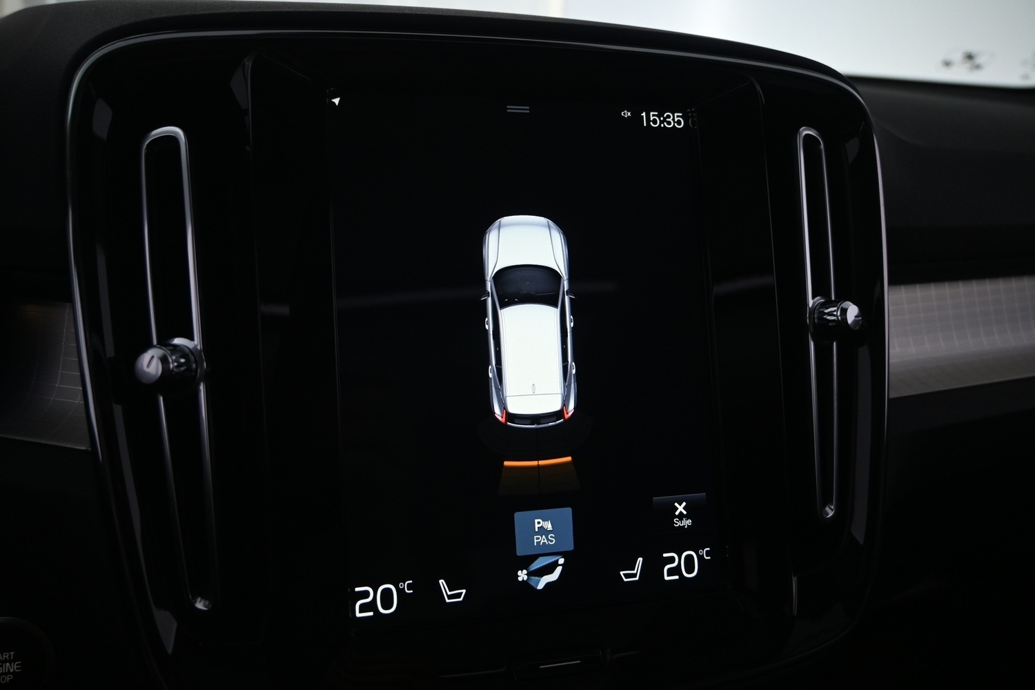 Volvo XC40 vaihtoauto