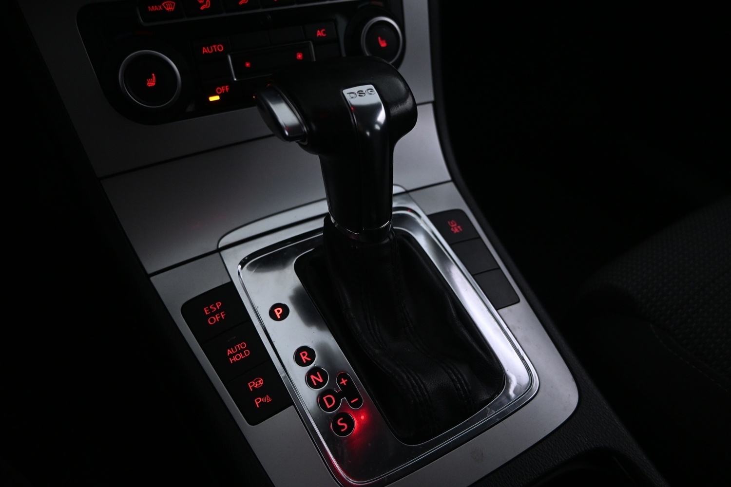 Volkswagen Passat CC vaihtoauto