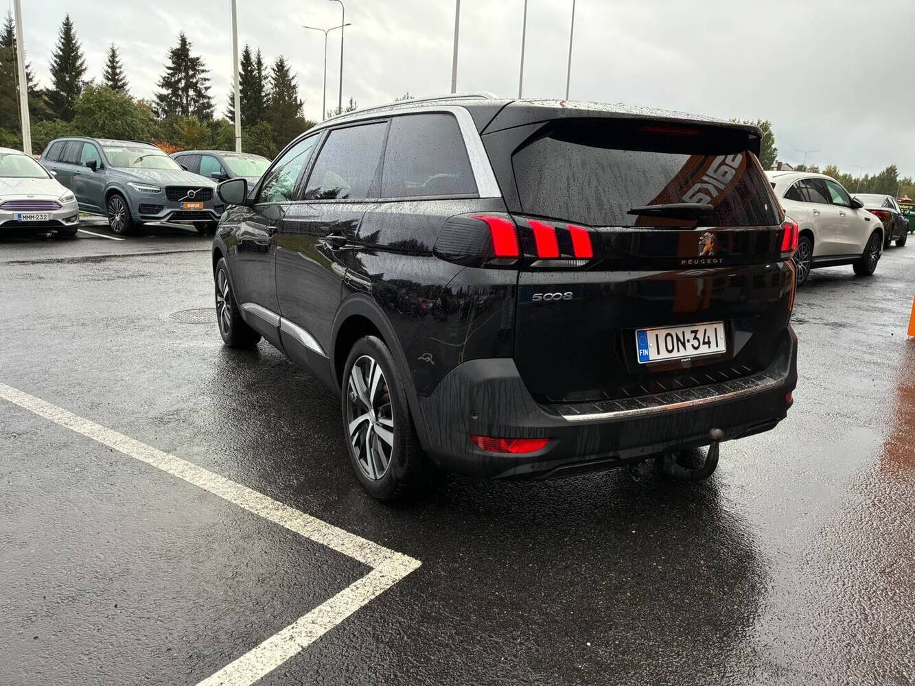 Peugeot 5008 vaihtoauto