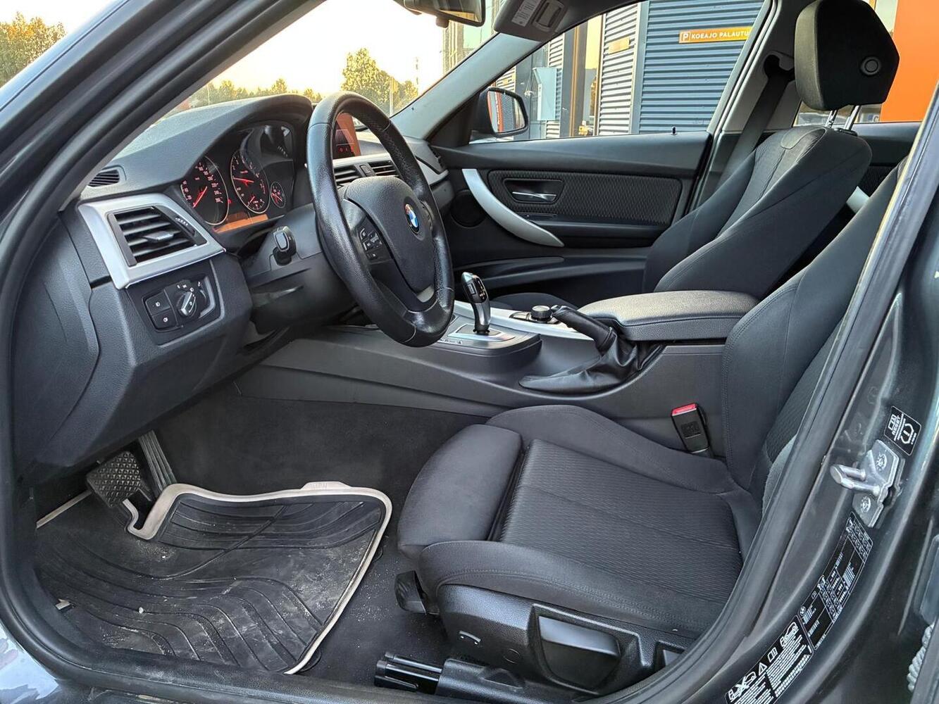 BMW 320 vaihtoauto