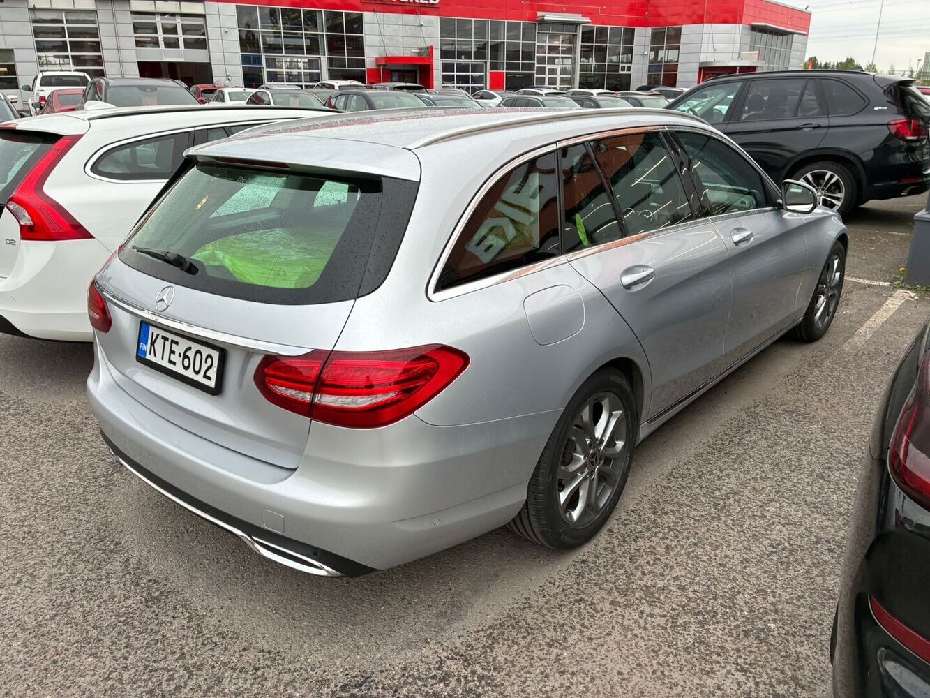 Mercedes-Benz C vaihtoauto