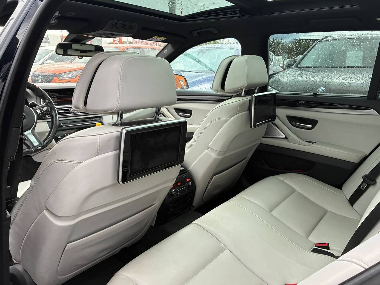 BMW M550d vaihtoauto