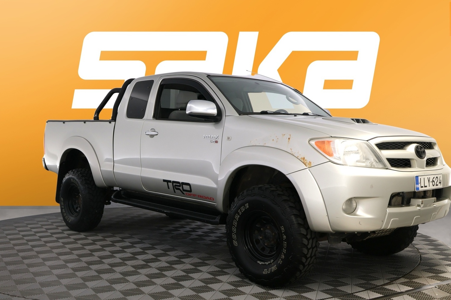 Toyota Hilux vaihtoauto