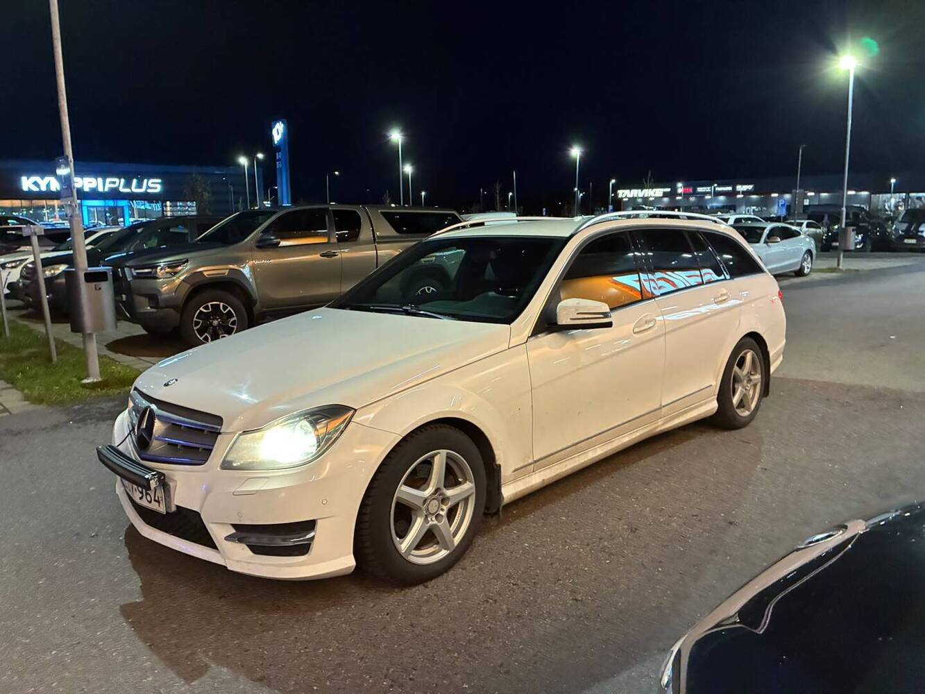 Mercedes-Benz C vaihtoauto