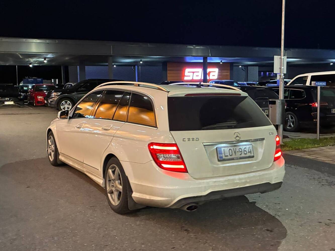 Mercedes-Benz C vaihtoauto