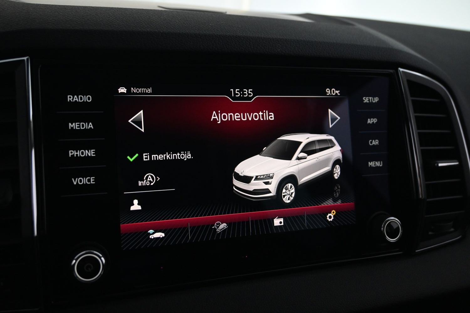 Skoda Karoq vaihtoauto