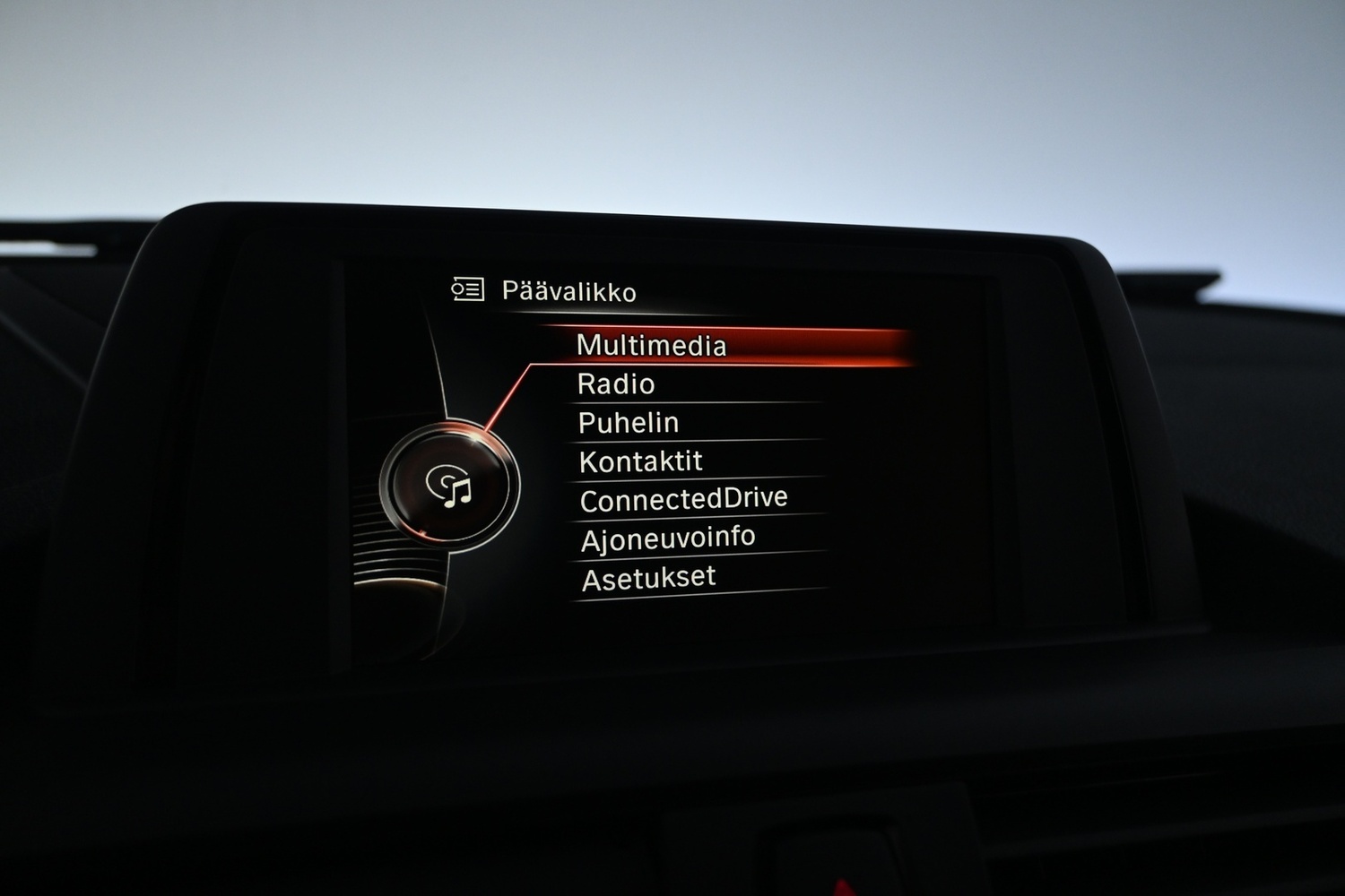 BMW 118 vaihtoauto