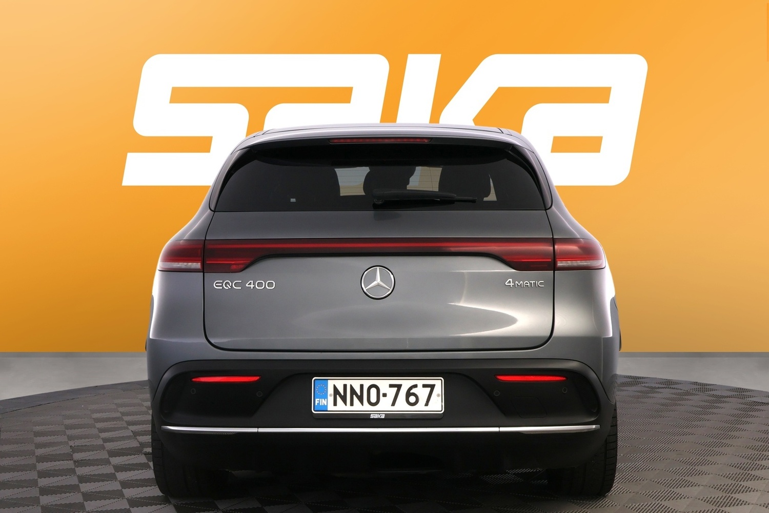 Mercedes-Benz EQC vaihtoauto
