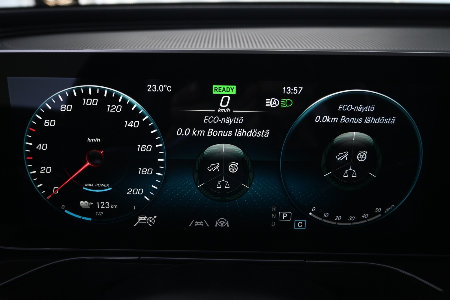 Mercedes-Benz EQC vaihtoauto