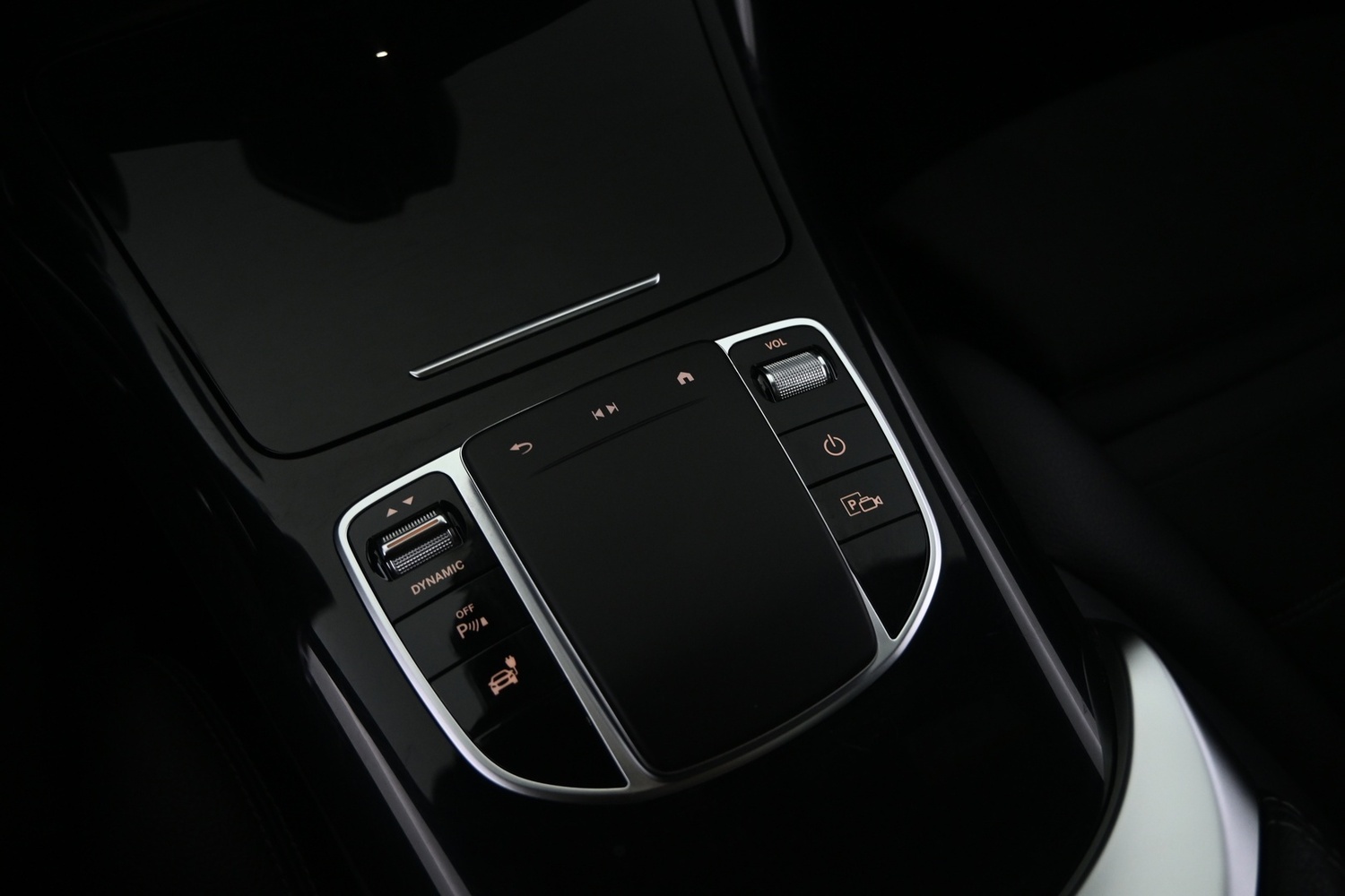 Mercedes-Benz EQC vaihtoauto