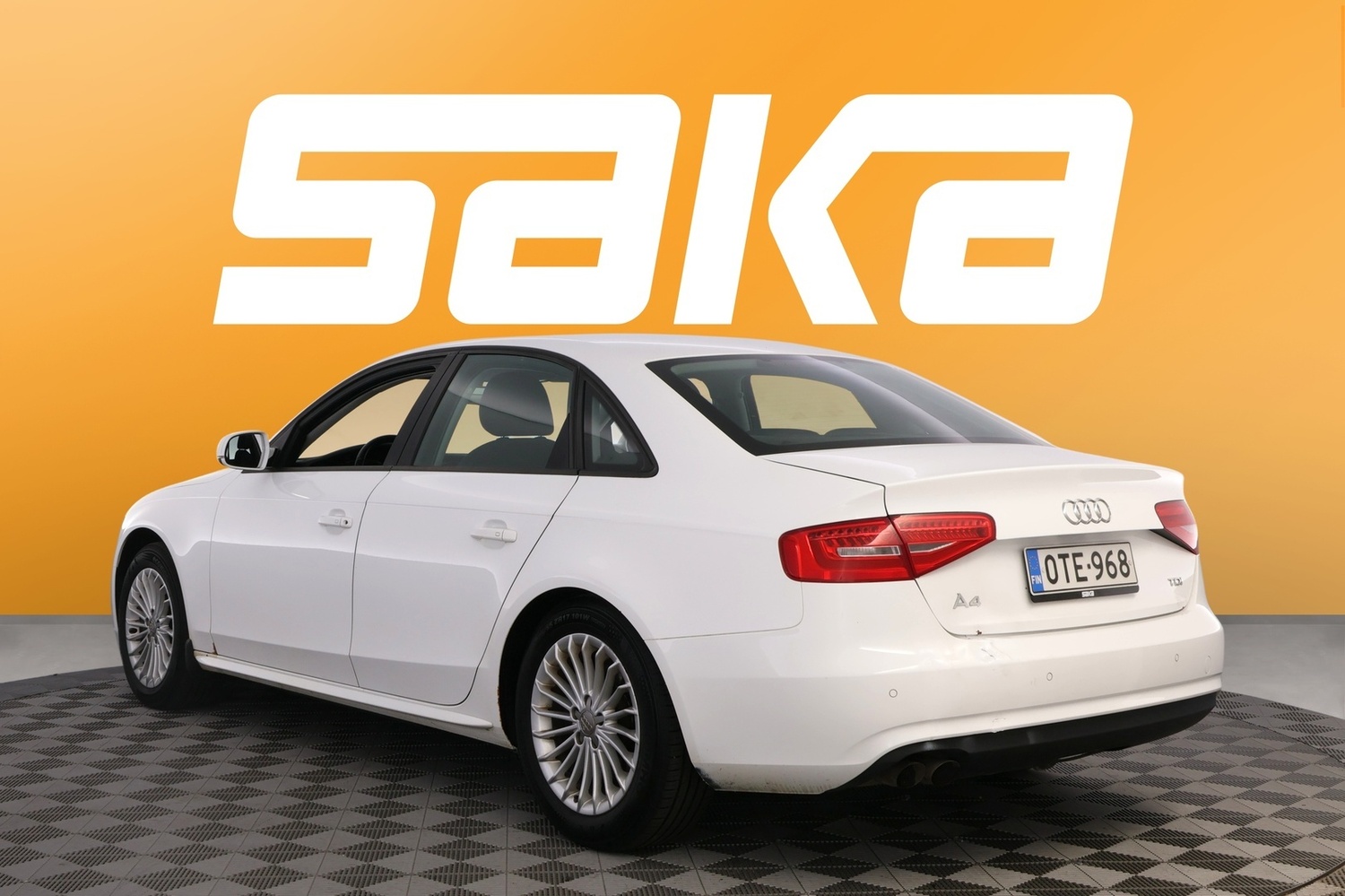 Audi A4 vaihtoauto