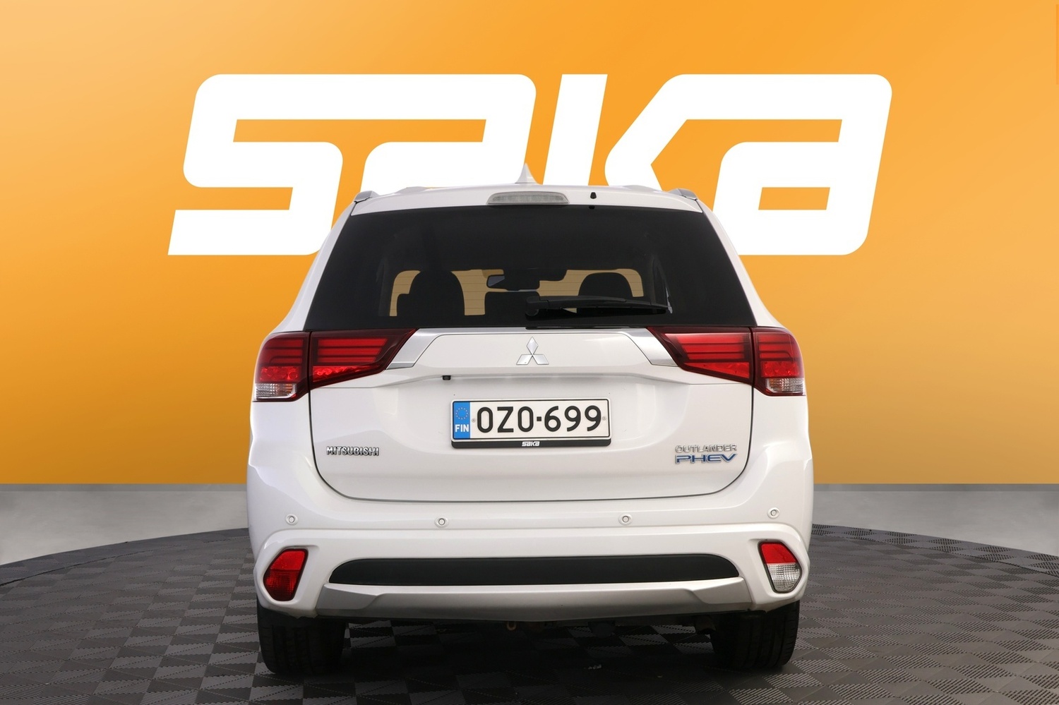 Mitsubishi Outlander PHEV vaihtoauto