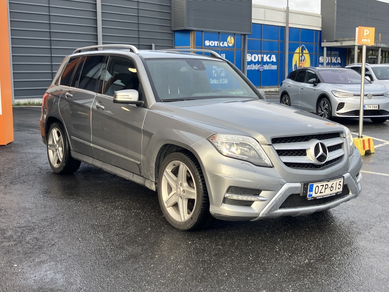 Mercedes-Benz GLK vaihtoauto