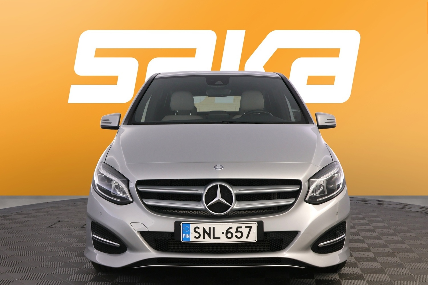 Mercedes-Benz B vaihtoauto