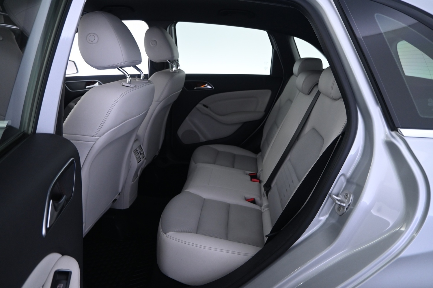 Mercedes-Benz B vaihtoauto