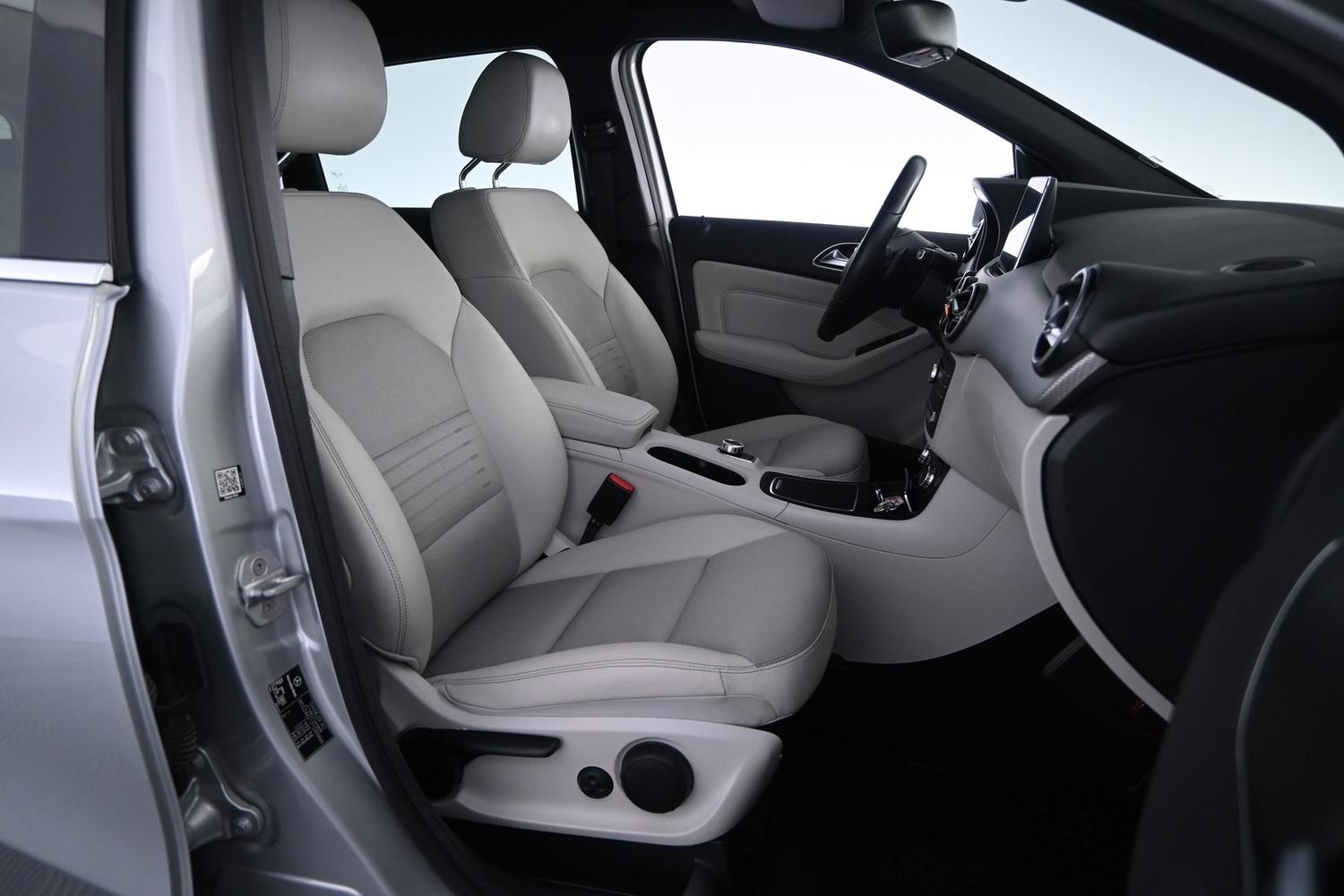 Mercedes-Benz B vaihtoauto