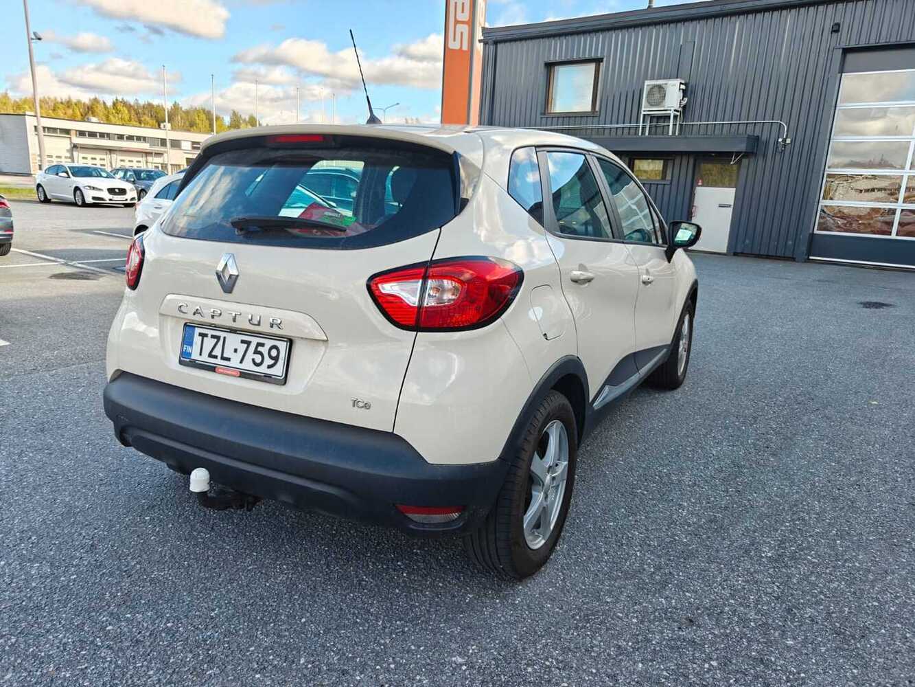 Renault Captur vaihtoauto