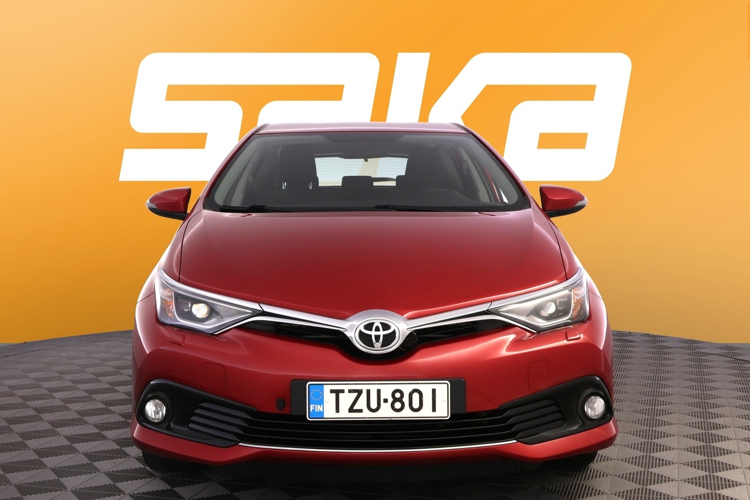 Toyota Auris vaihtoauto
