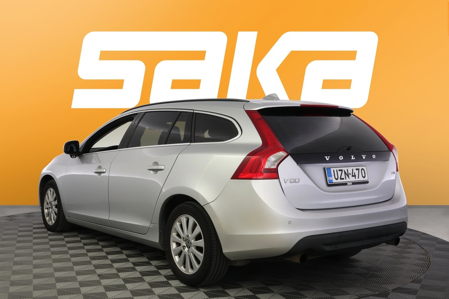 Volvo V60 vaihtoauto