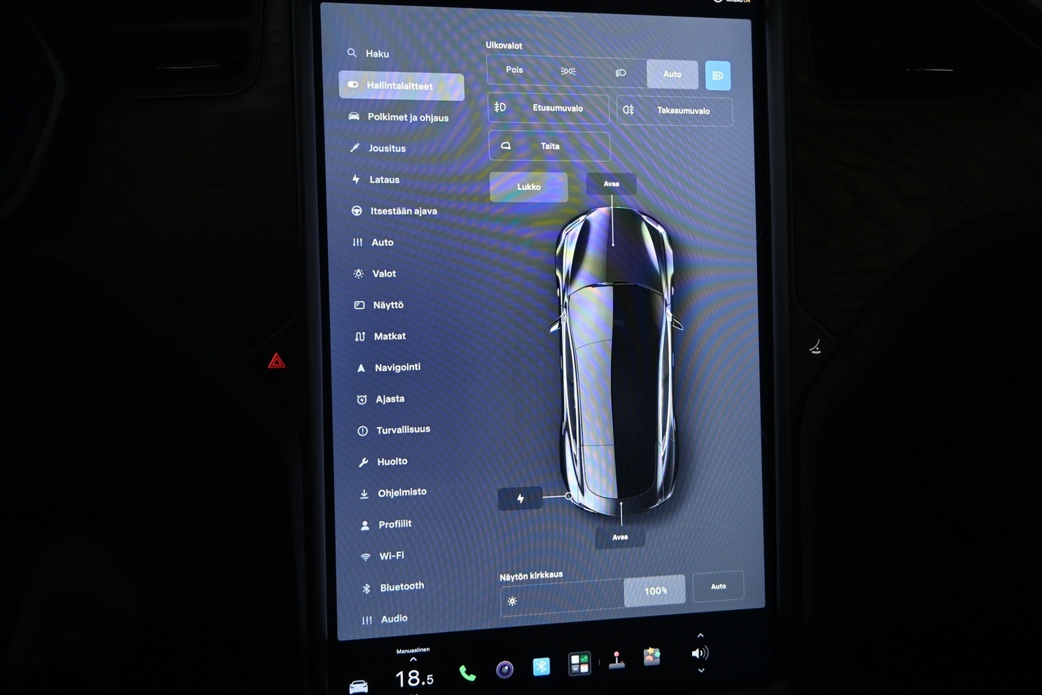 Tesla Model S vaihtoauto